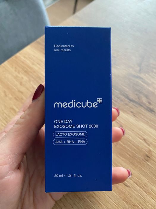 Medicube exosome shot 2000
