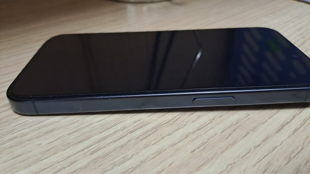 Iphone 15 pro 256 gb.