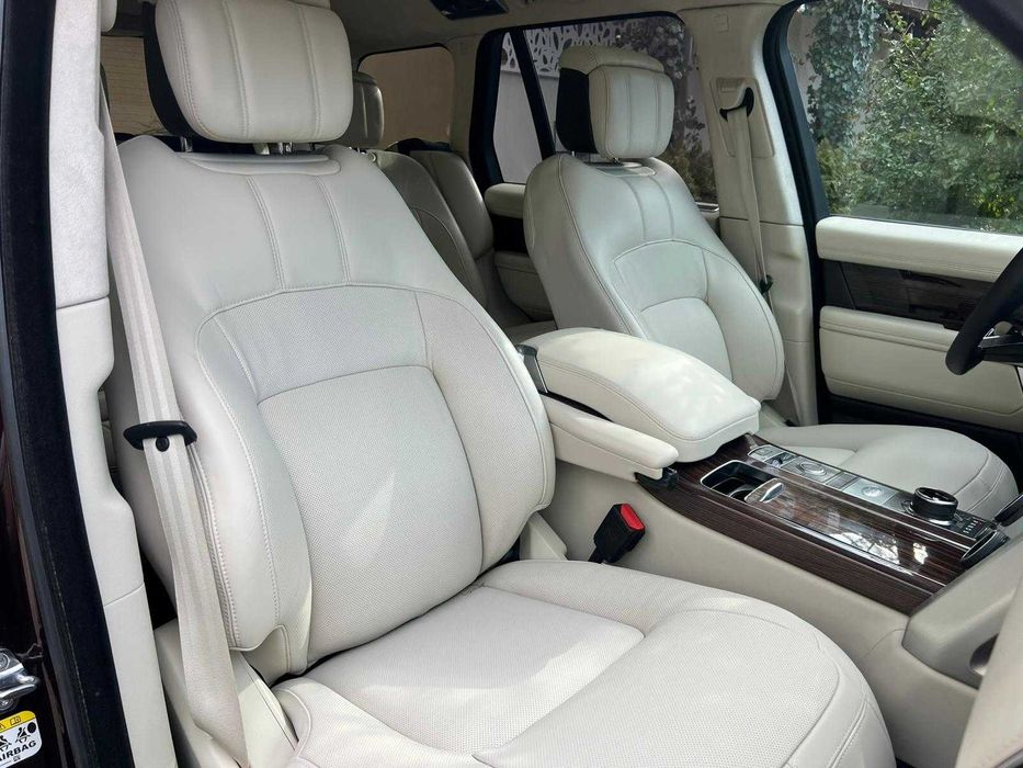 Land Rover-Range Rover