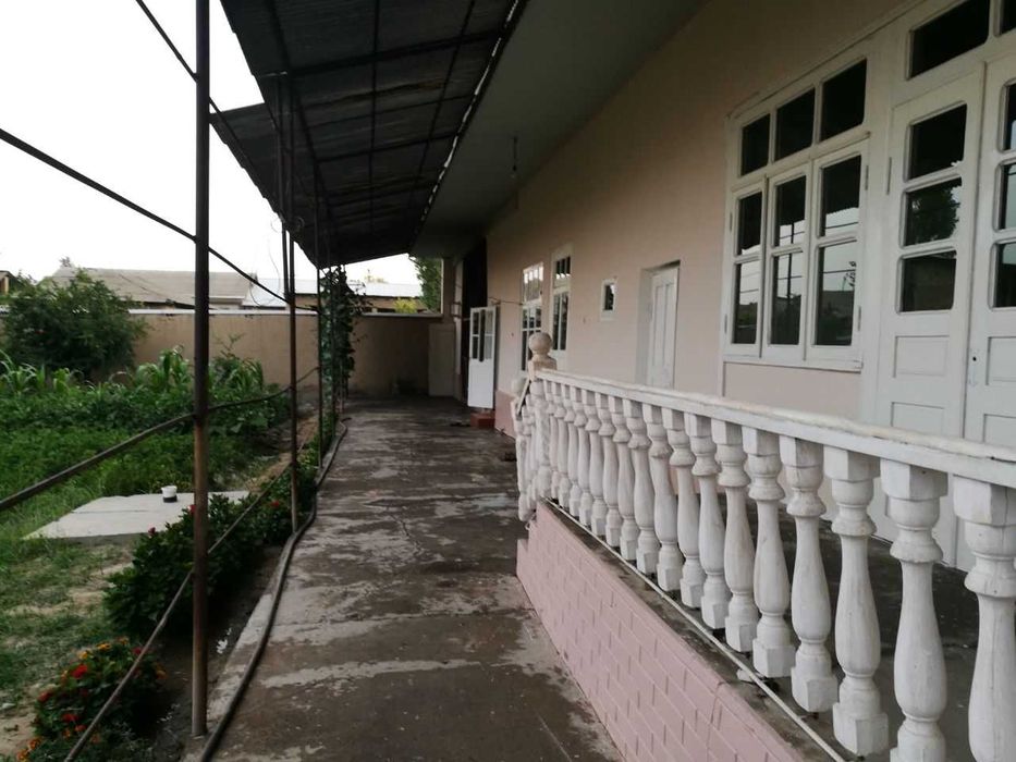 Uy sotiladi, 8 sotix