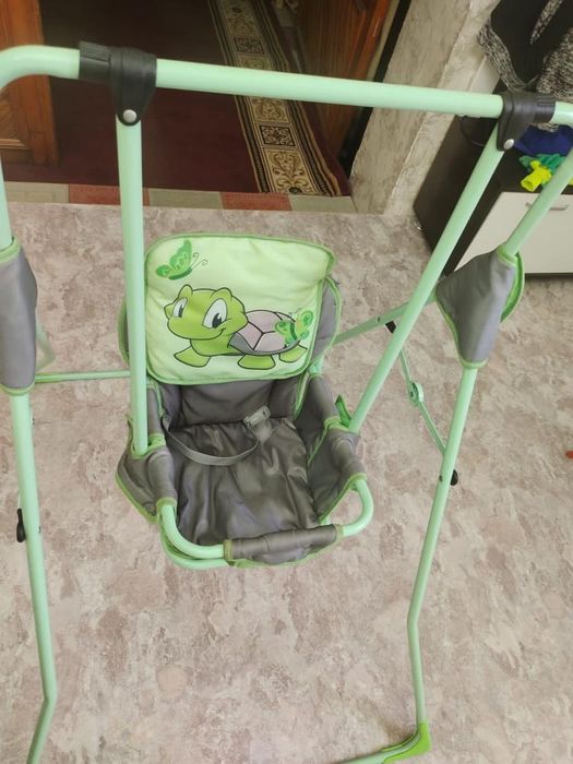 Срочно детская качеля