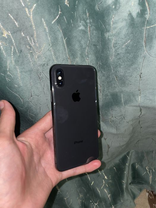 Iphone XS в хорошем состоянии