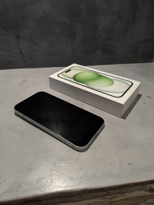 КАТО ЧИСТО НОВ Iphone 15 Green, 89% батерия