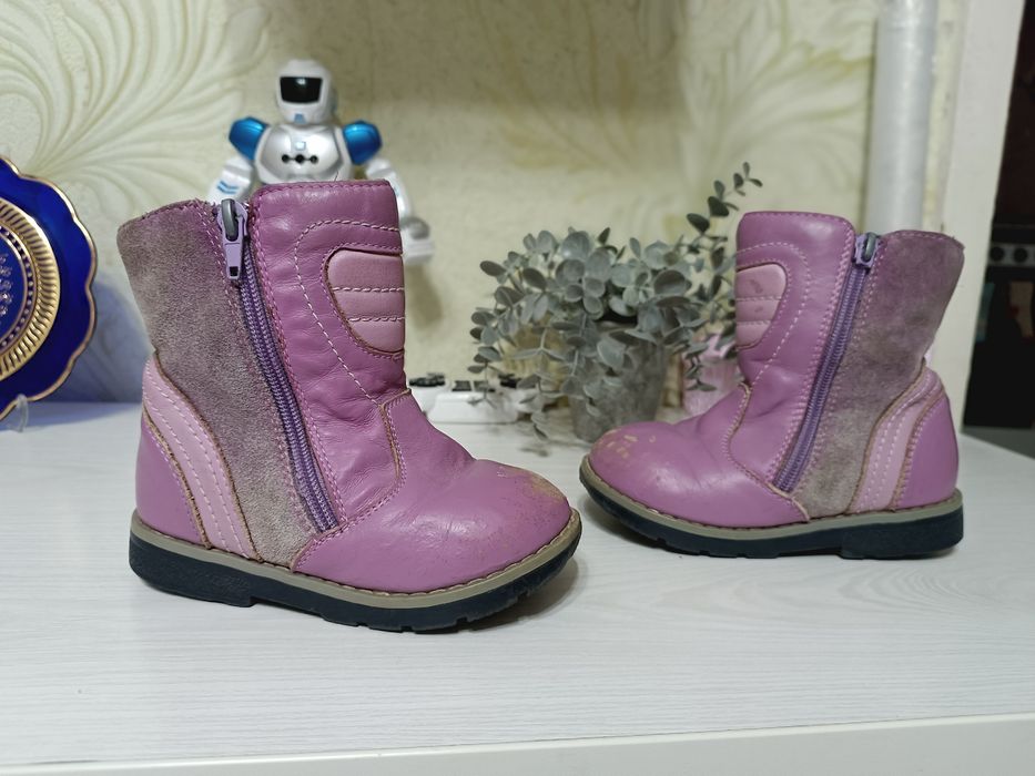 Детские ботинки и сапоги для девочек