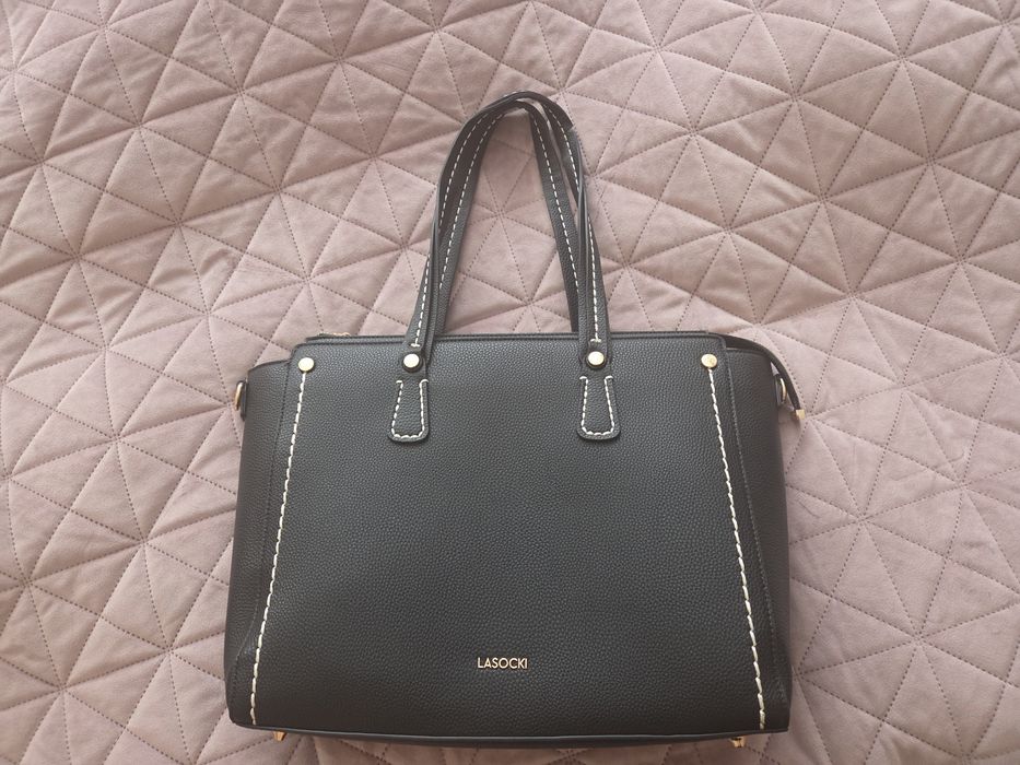 Нова дамска чанта lasocki