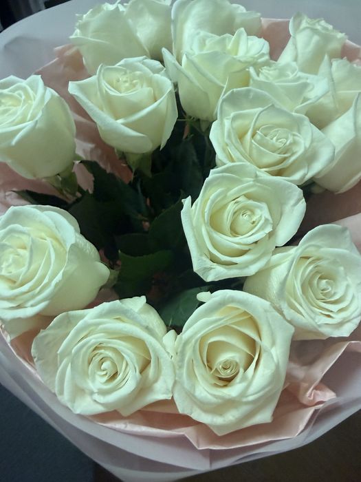 букет белых роз