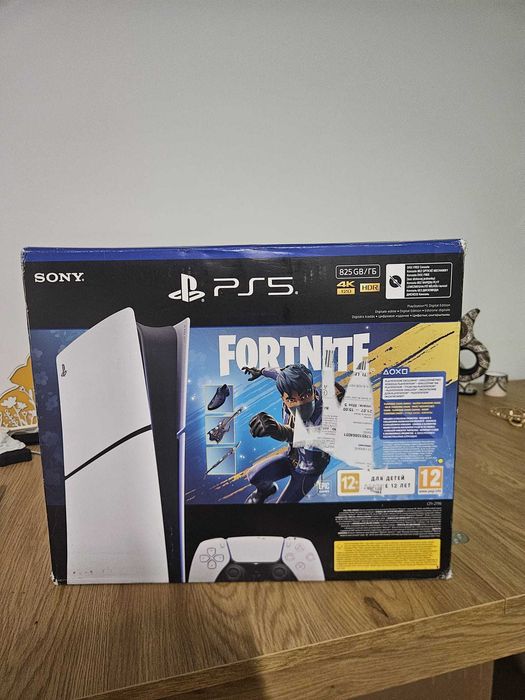 PlayStation 5 Digital Edition (PS5) Slim, 825GB SSD, E-Chassis - Garantie