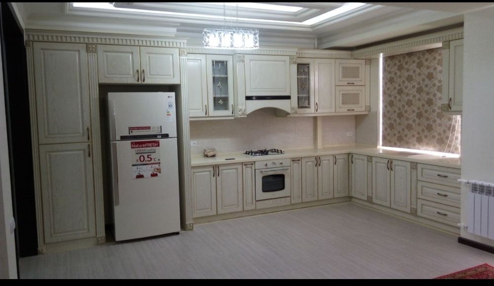 Кухонные гарнитуры из-.АКРИЛА