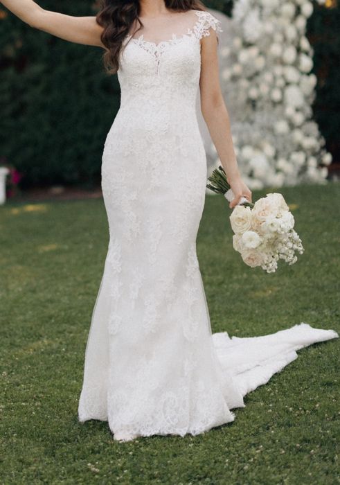 Rochie de mireasa tip sirena