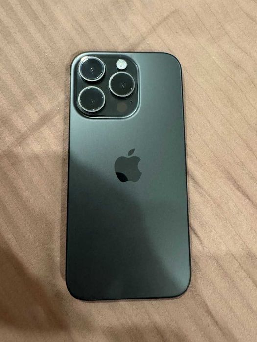 Смартфон Apple iPhone 15 Pro 256GB (Black Titanium)