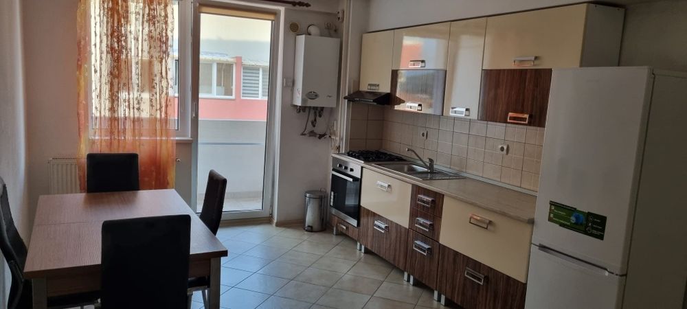 Apartament de inchiriat