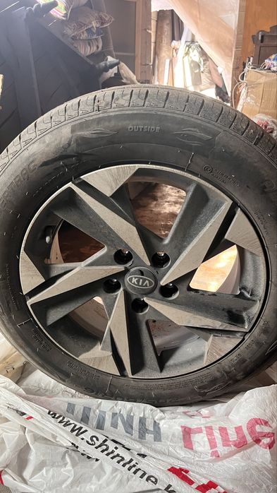 Продам шины с дисками лето