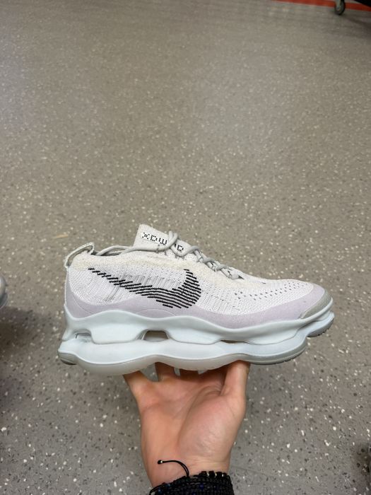 Nike Air Max Scorpion / Premium