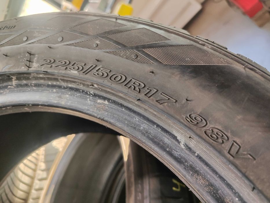 2бр.зимни гуми 225/50/17 Nexen