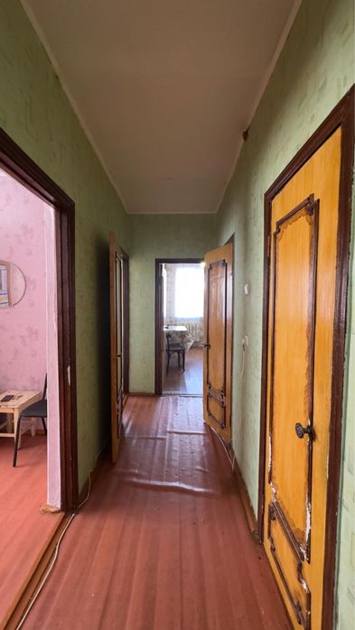 Продается 2 х комнатная квартира