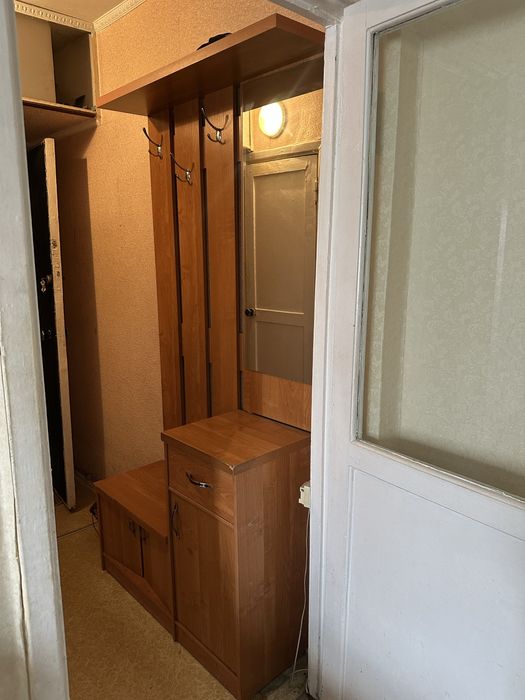 Продам прихожую