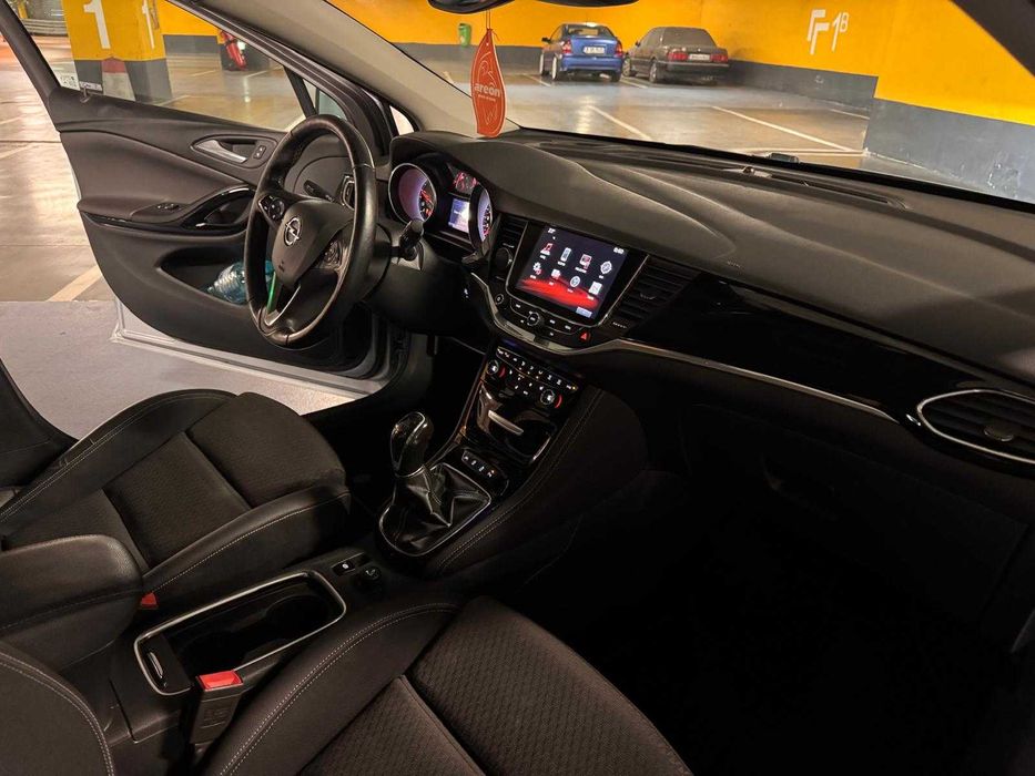 Opel Astra K Sports Tourer Innovation B (Wagon), 1.6 BiTurbo Diesel (160 CP) TVA deductibil