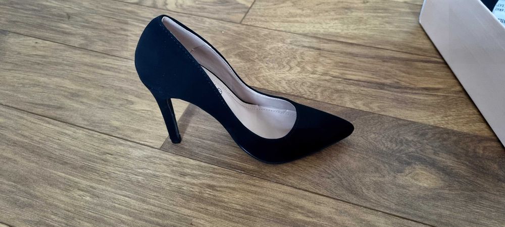 Дамски обувки на ток