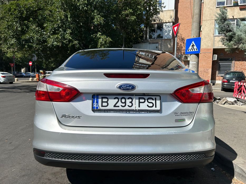 FORD Focus 2013 — imagine 2