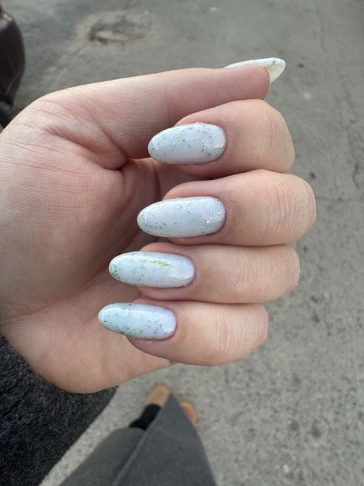 Маникюр, педикюр Талгар