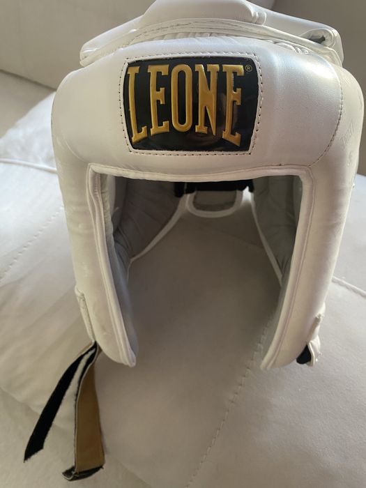 Каска за бокс/мма Leone