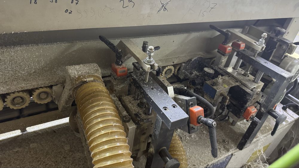 Кромкооблицовочный