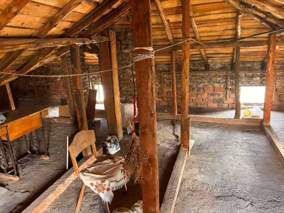 Продава се Къща в София, Център - 57 кв.м за 1141 €/кв.м - Снимка #8