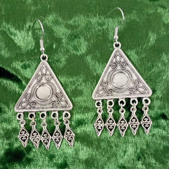 Акция, Шашбаулар 2000