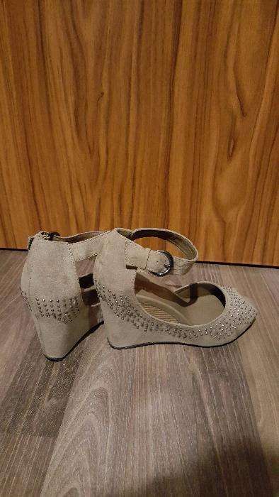 Pantofi  37 Graceland