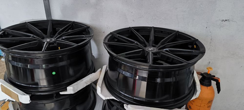 Диски r19  новые