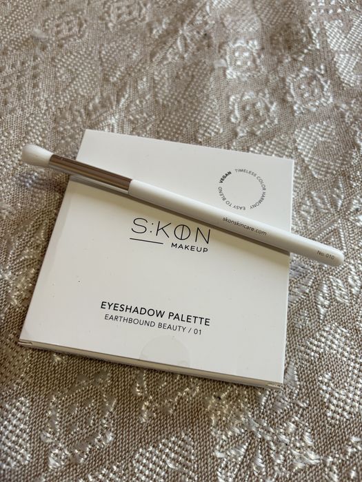 Палитра сенки за очи S:kon + подарък четка