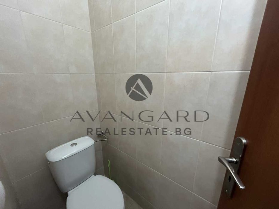 Продава се Тристаен апартамент в Пловдив, Кючук Париж - 87 кв.м за 1472 €/кв.м - Снимка #10