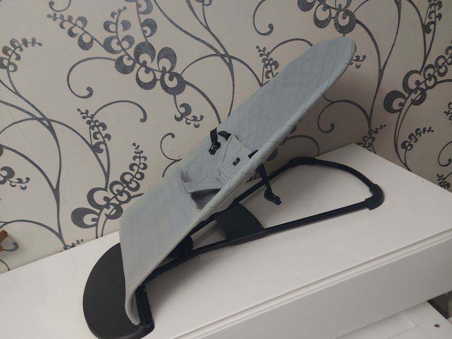 Кресло-качалка детская