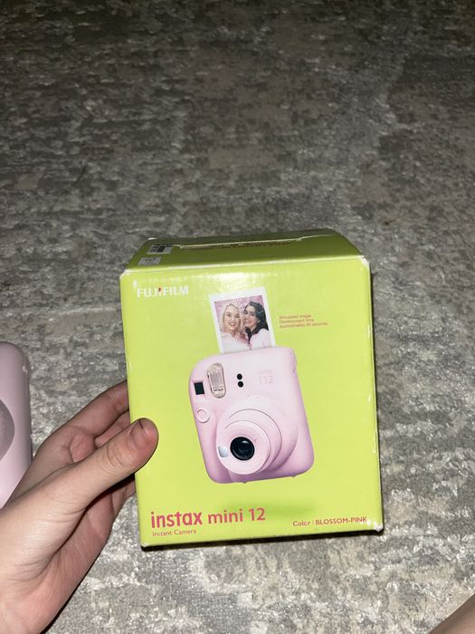 Instax mini 12 Color:BLOSSOM-PINK