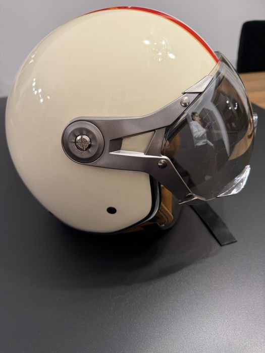 Casca moto  scuter , still Vespa, noua !