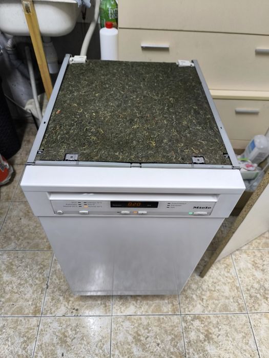 Съдомиялна Miele G 6700 SCU - на 45см.