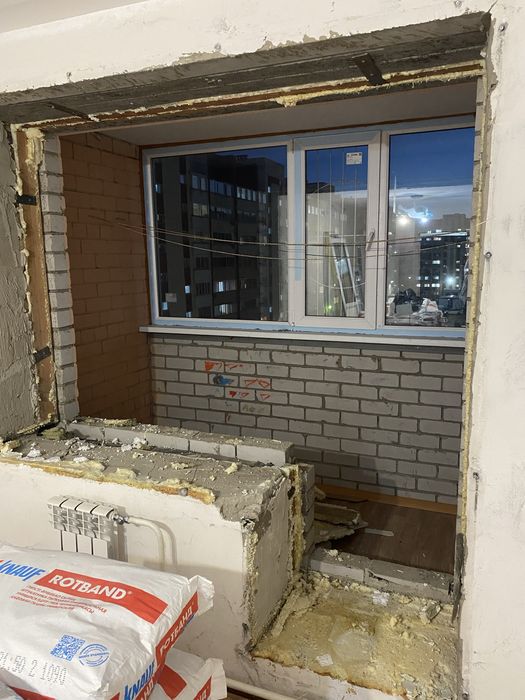 Продам пластиковые окна с дверями