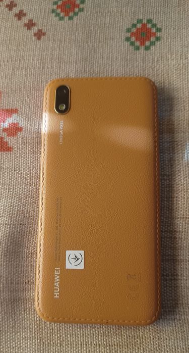 Телефон Huawei Y5