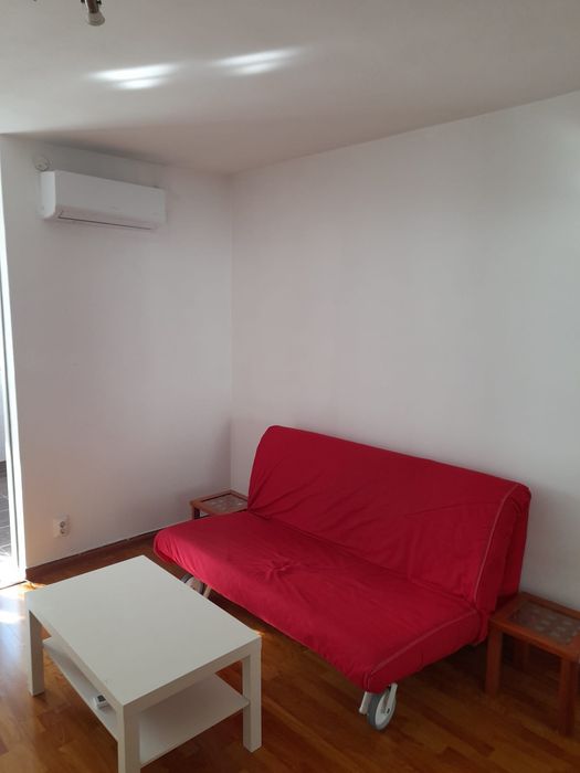 Închiriez garsonieră Nicolae Grigorescu 320 Eur/luna