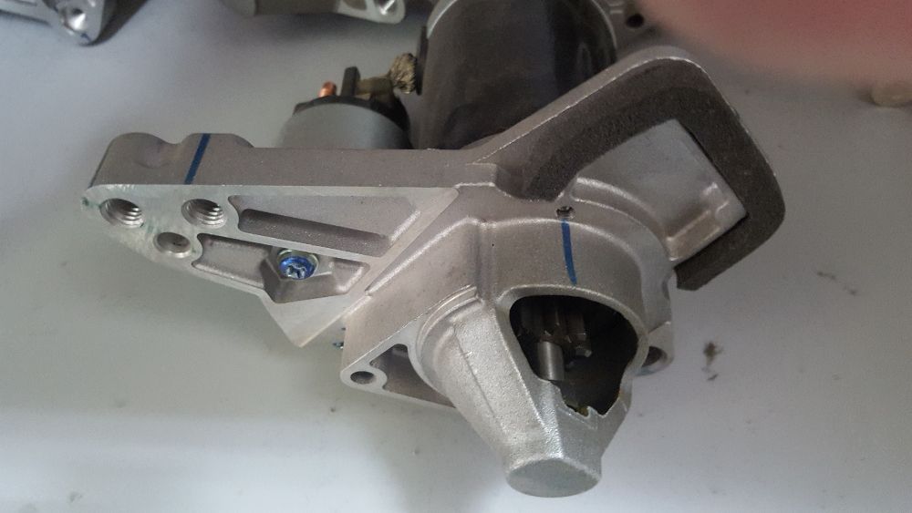 оригинални стартери за Дачия/Рено