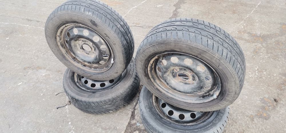 4 jante ford r14 4x108 et 47,5 cu anvelope vara 185 60 r14