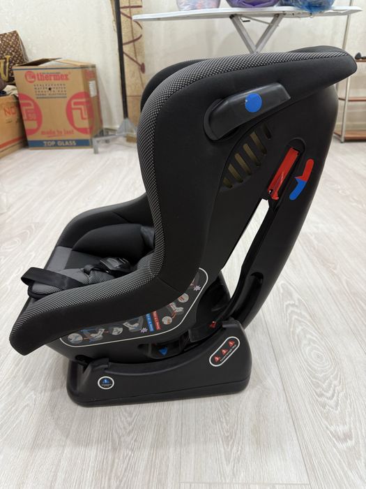 Детское автокресло Chicco