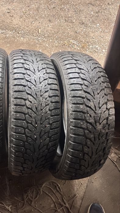 225/60 R18 Kumho 4шт