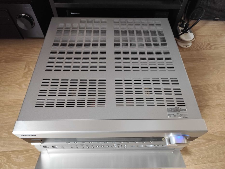 Receiver AV 9.2 ONKYO TX-NR3007 cu probleme, cititi anuntul
