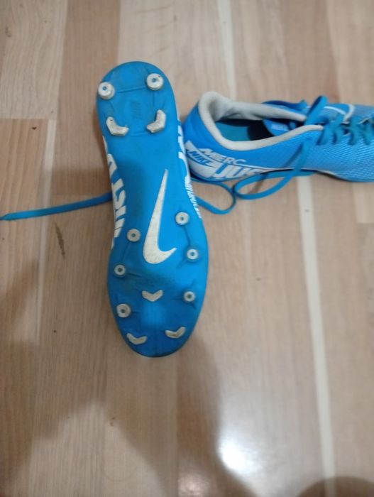 Бутонки Найк в добро състояние 41 номер.1