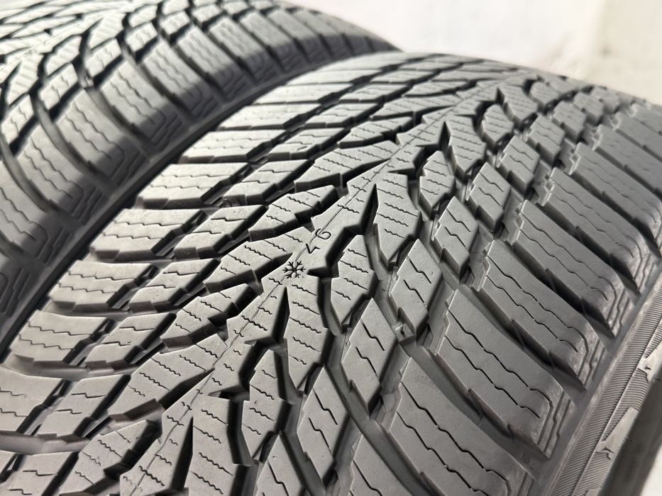 205/60/16 Nokian 2Броя: 100€ 7мм