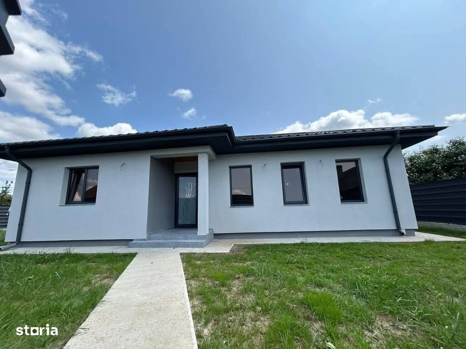 De vanzare casa noua si teren, 3 dormitoare si sufragerie