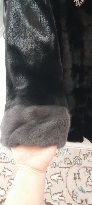 Шуба норковая очень красивая