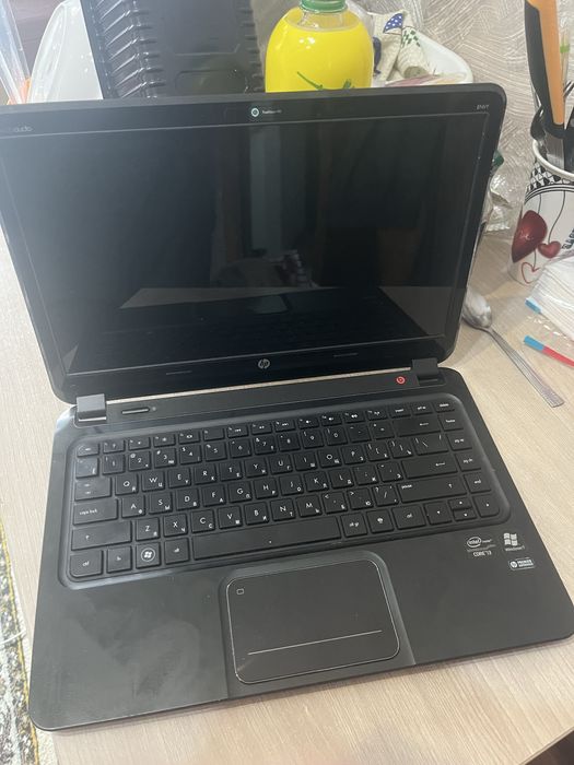 Срочно продам ноутбук HP core i3