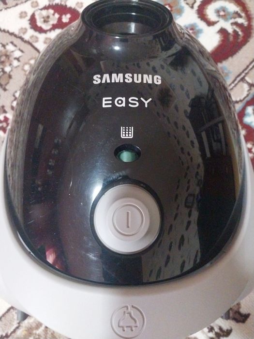 Продам пылесос Samsung Easy